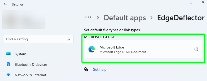 Windows 'Default apps' page with 'MICROSOFT-EDGE' highlighted in green.